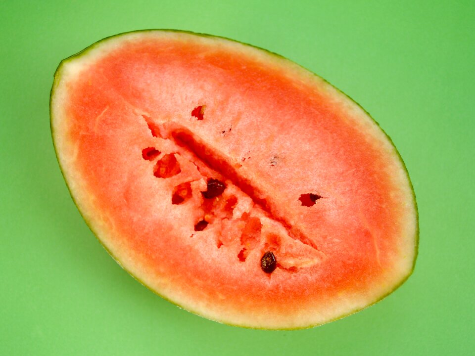 Seeded delicious tropical