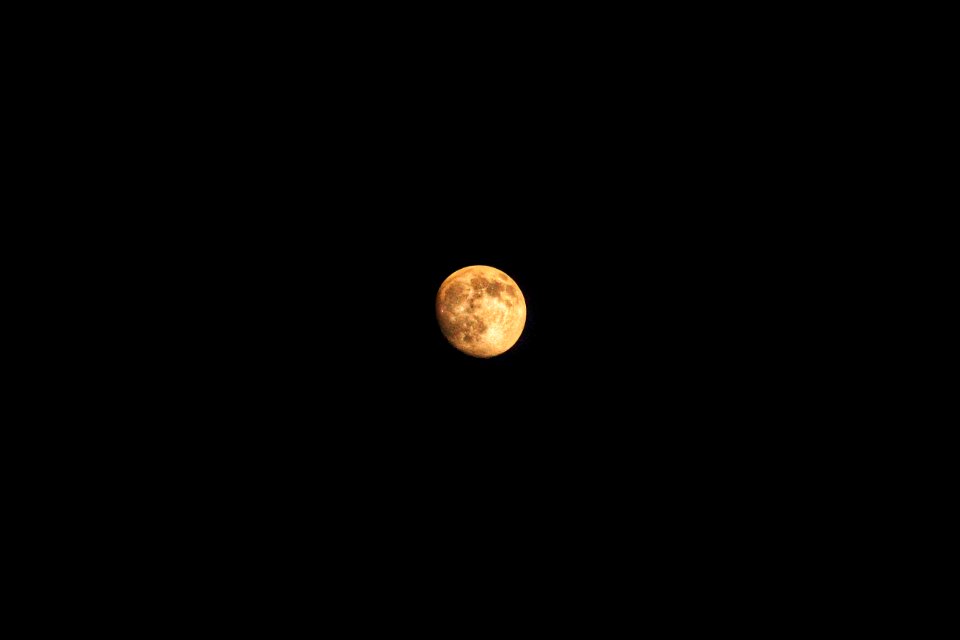 Luner, Space, Satellite