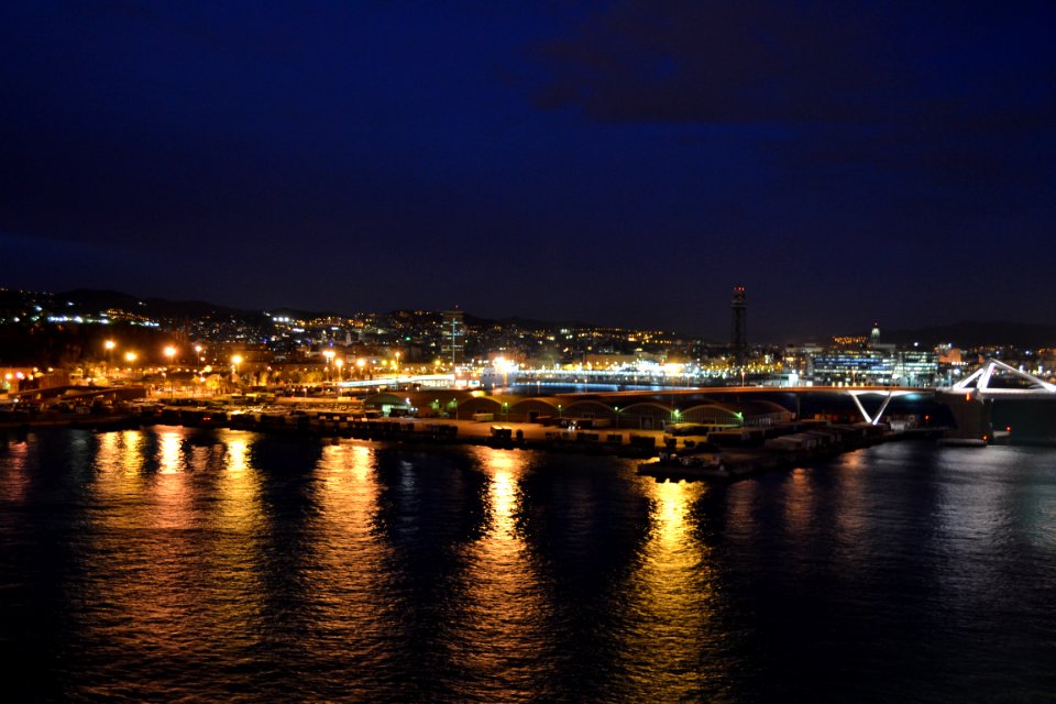Port of barcelona, Spain, Ship