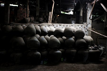 Clay, Mad, Mold