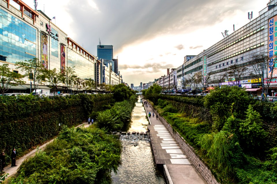 South korea, Cheonggyecheon stream