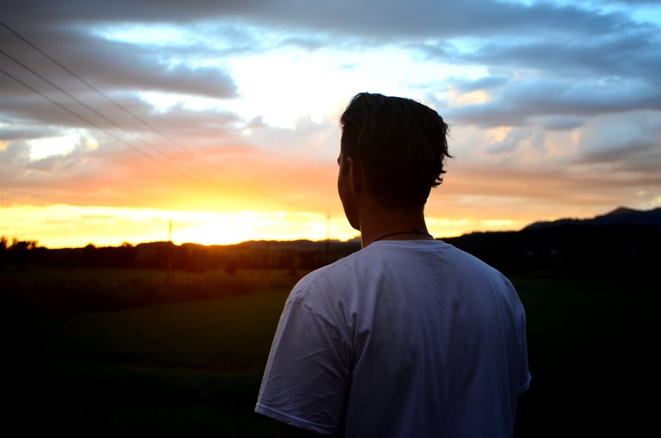 Sunrise, Bokeh, White tshirt