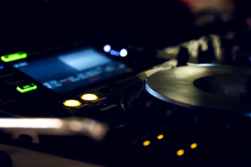 black DJ controller