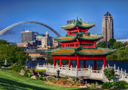 Des moines iowa downtown