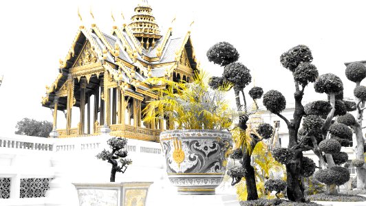 Palace, Thail, In thail