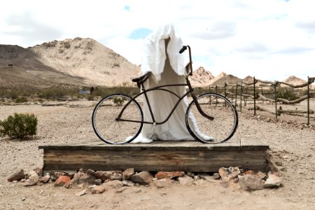 Rhyolite, Sculpture, Desert