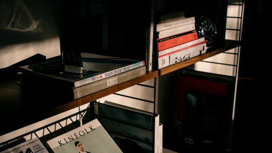 Magazines, Dface, Interior