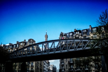 Parisian, Metro, Top of photo