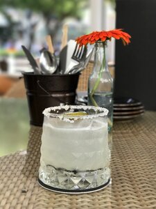 Glass drink bar photo