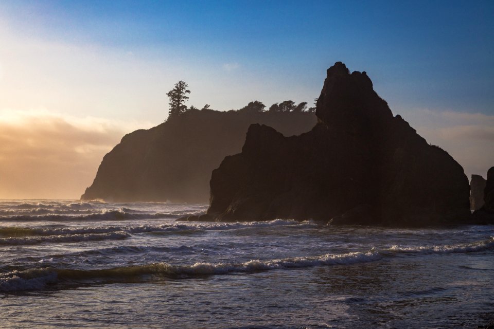 Washington, Dramatic, Bluff