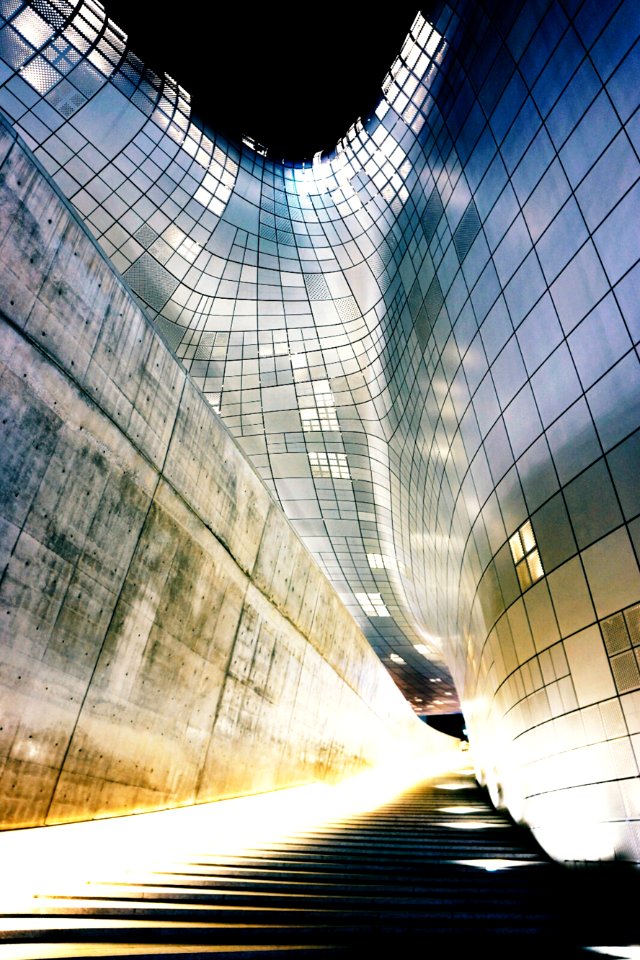 Seoul, Dongdaemun design plaza, South korea