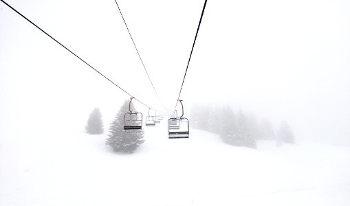 photography of cable car