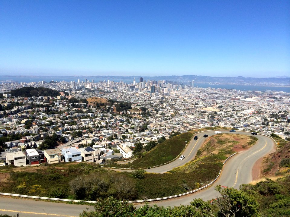 5068 christmas tree point rd, San francisco, Ca 94131