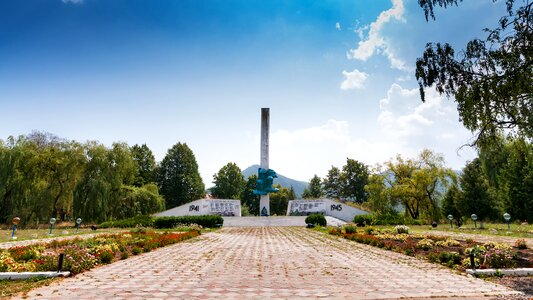 War memorial memorial commemorate photo