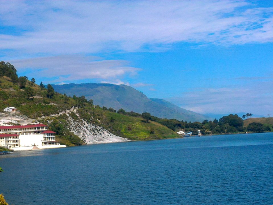Danau toba parapat, Indonesia