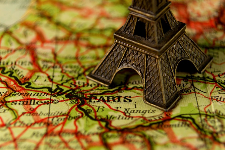 brown Eiffel Tower figurine