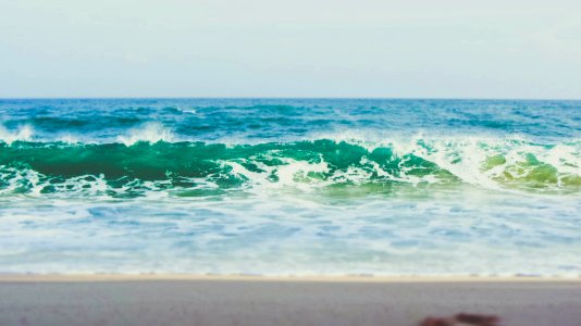 Green, Blue, Waves