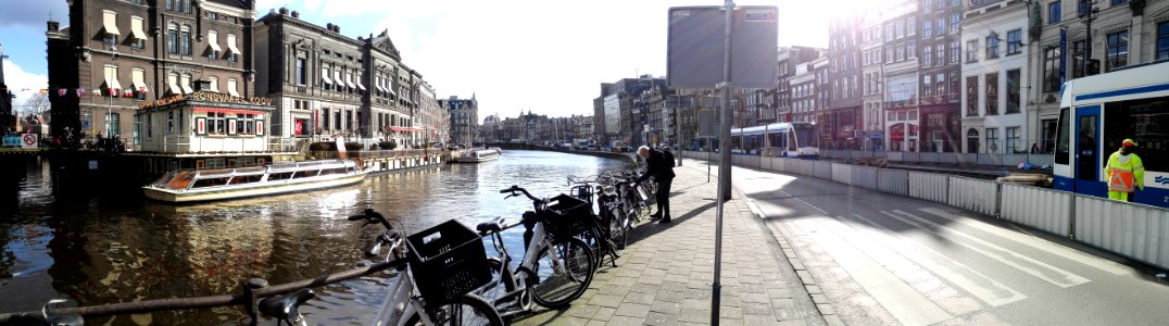 Amsterdam, Binnenstad, Muntplein photo