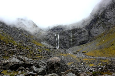 gray rock mountain during daytime