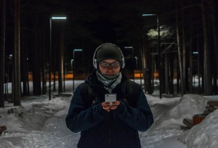 Lamp, Phone, Headphone