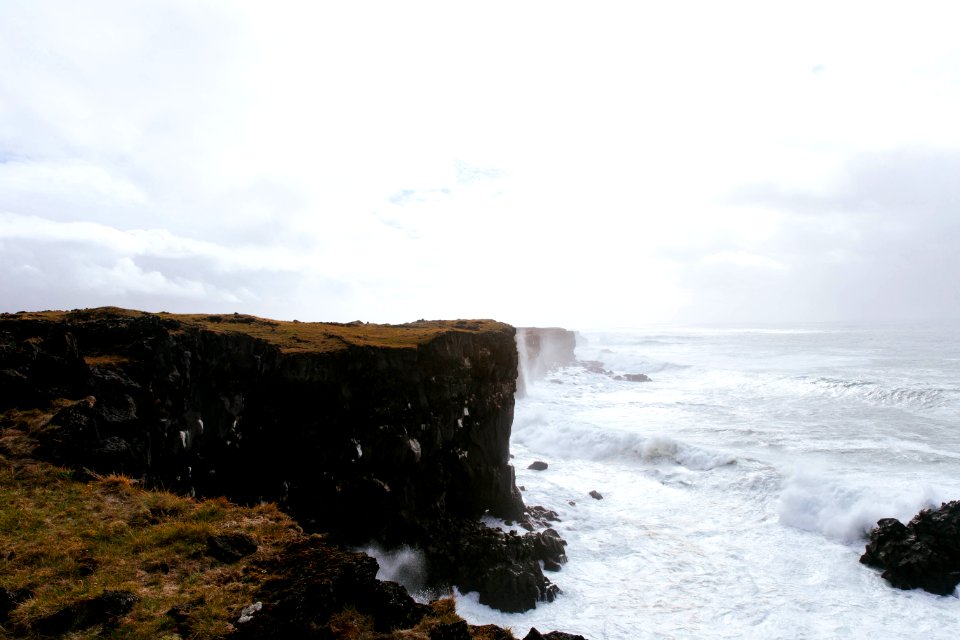 Icel, Sea