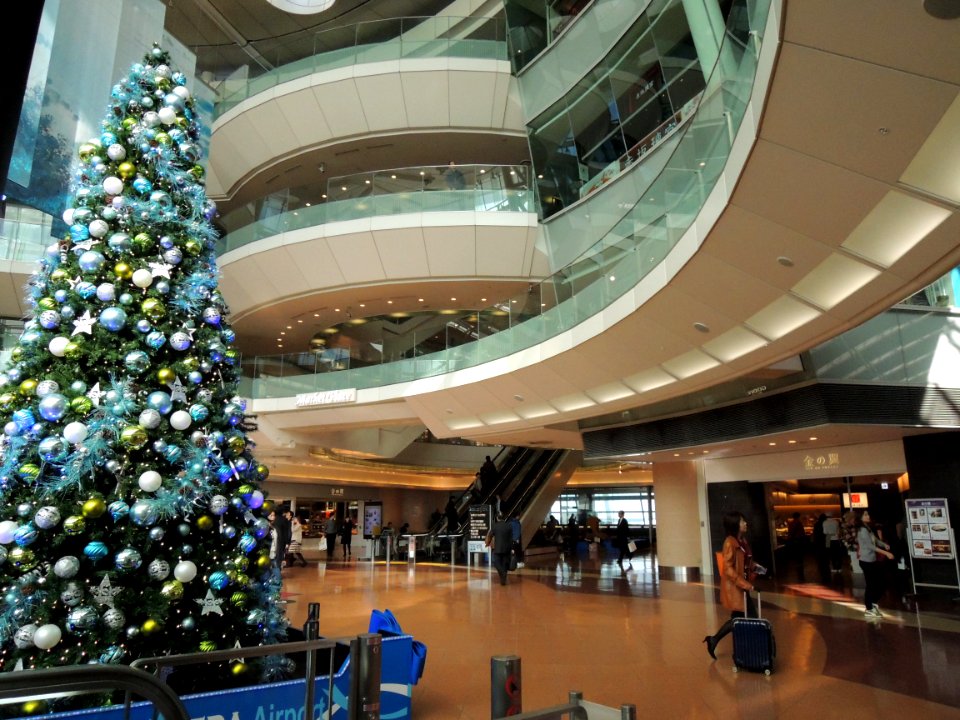 Haneda airport terminal 2,  ta ku, Japan