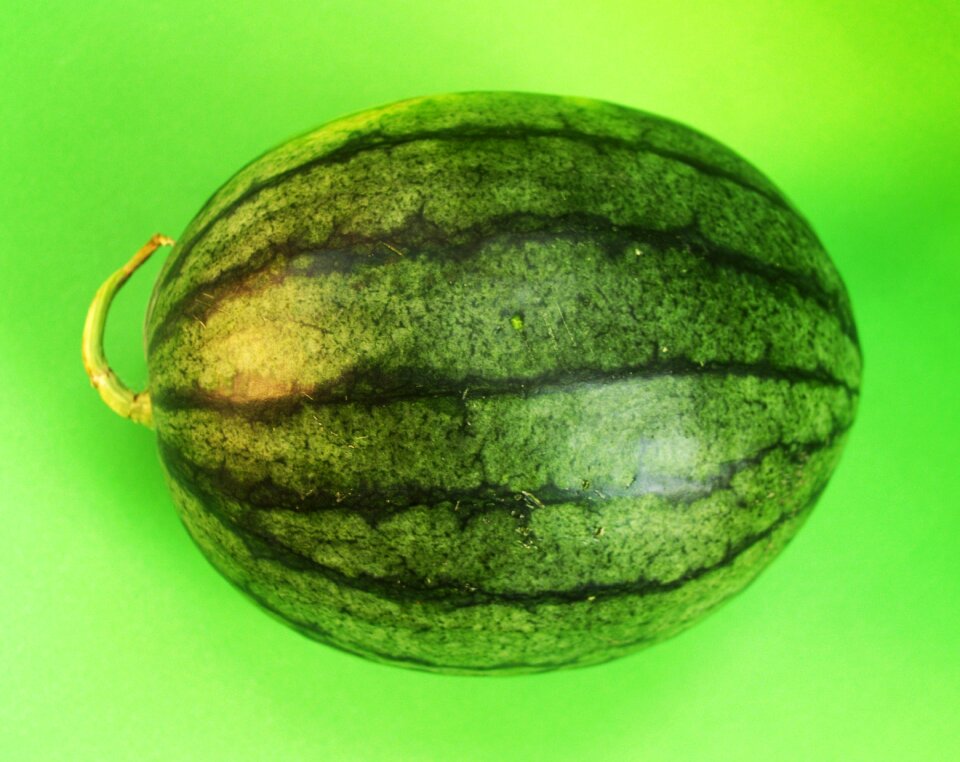Seeded delicious tropical