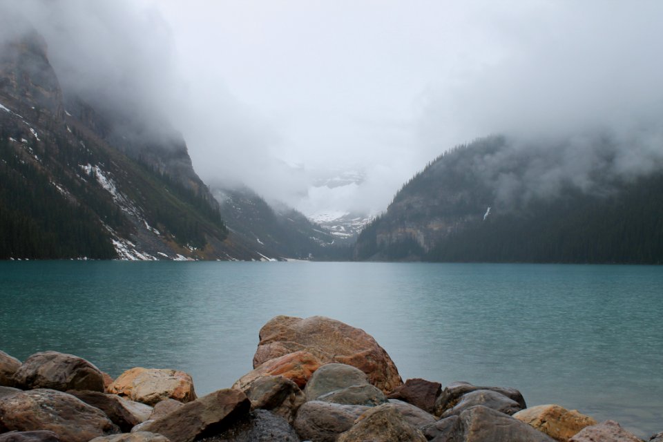Lake louise, Canada, Fog