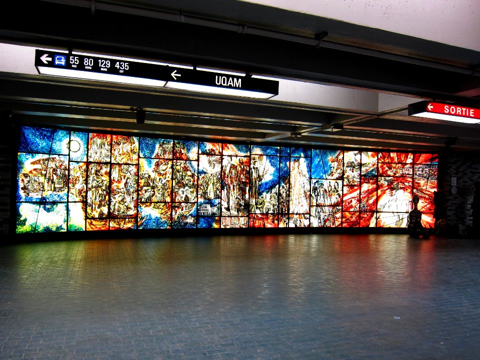 Montreal, Placedesarts station, Uqam