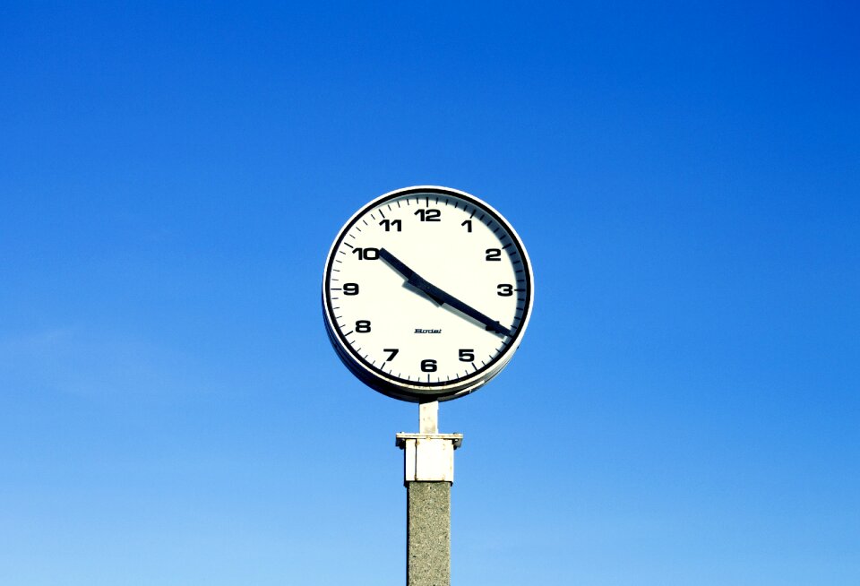 Time blue time blue clock