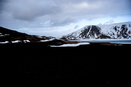 snow-covered mountain photo