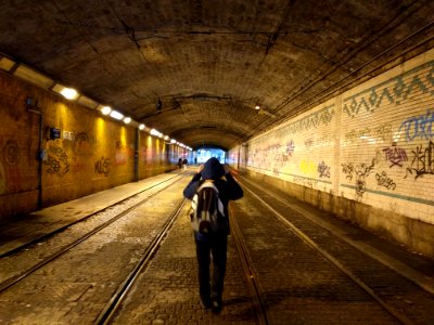 Lyon, France, Homme