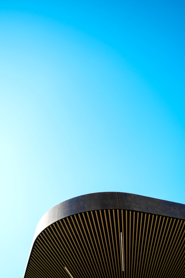 Blue, London, North greenwich station