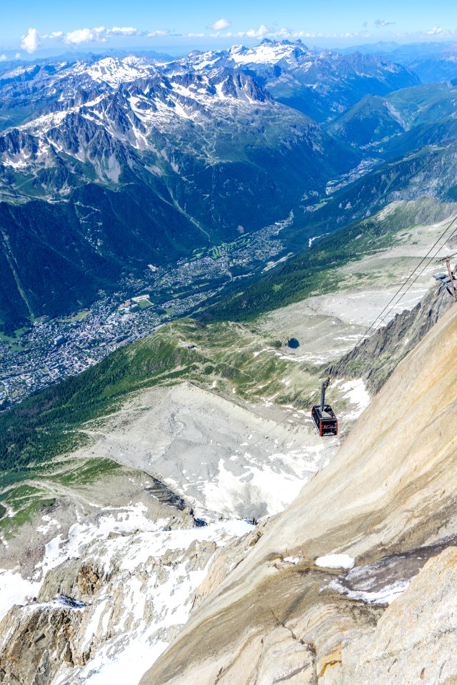 bird's eye photography of mountain