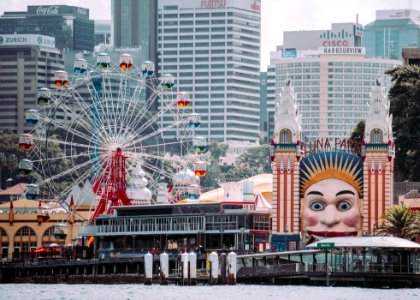 theme park during daytime photo