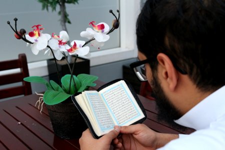 Milton keynes, United kingdom, Arabic