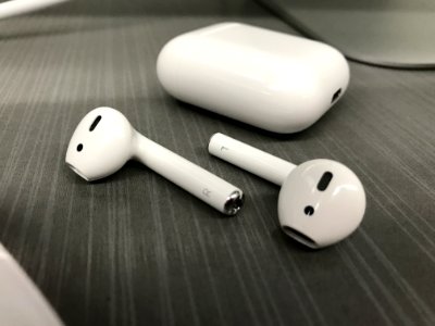 Apple, Airpods photo