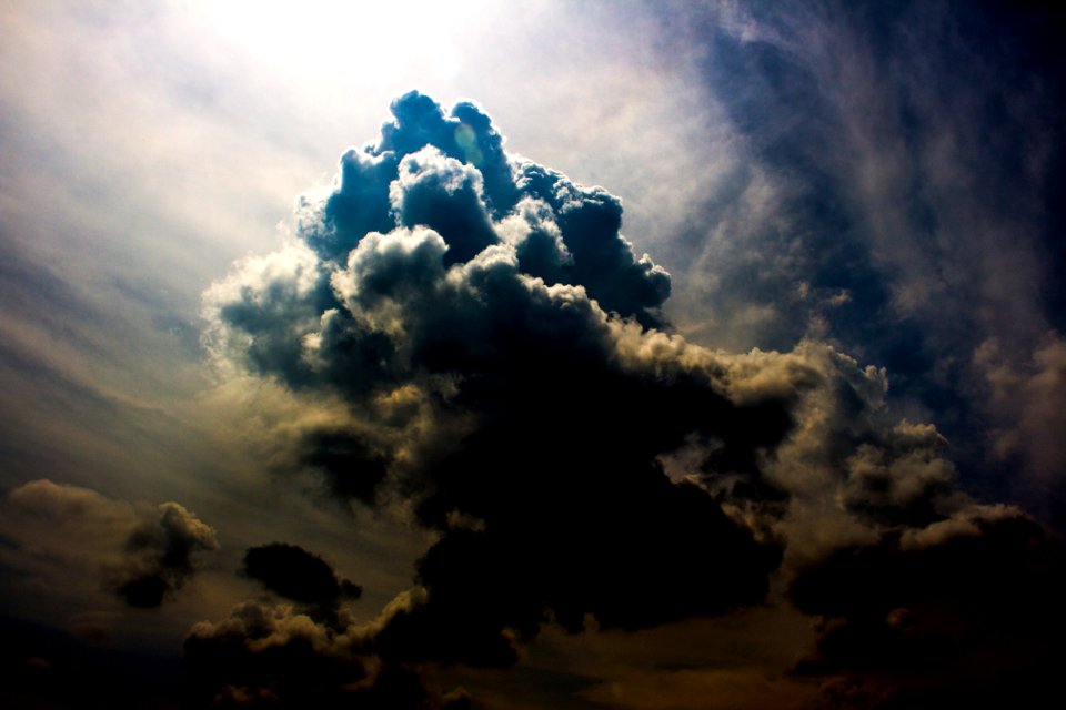 photo of blue clouds