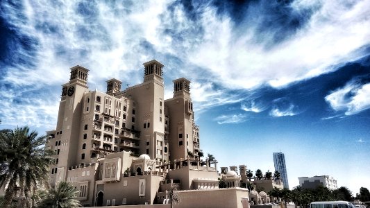 Vibrant, Towers, Colors