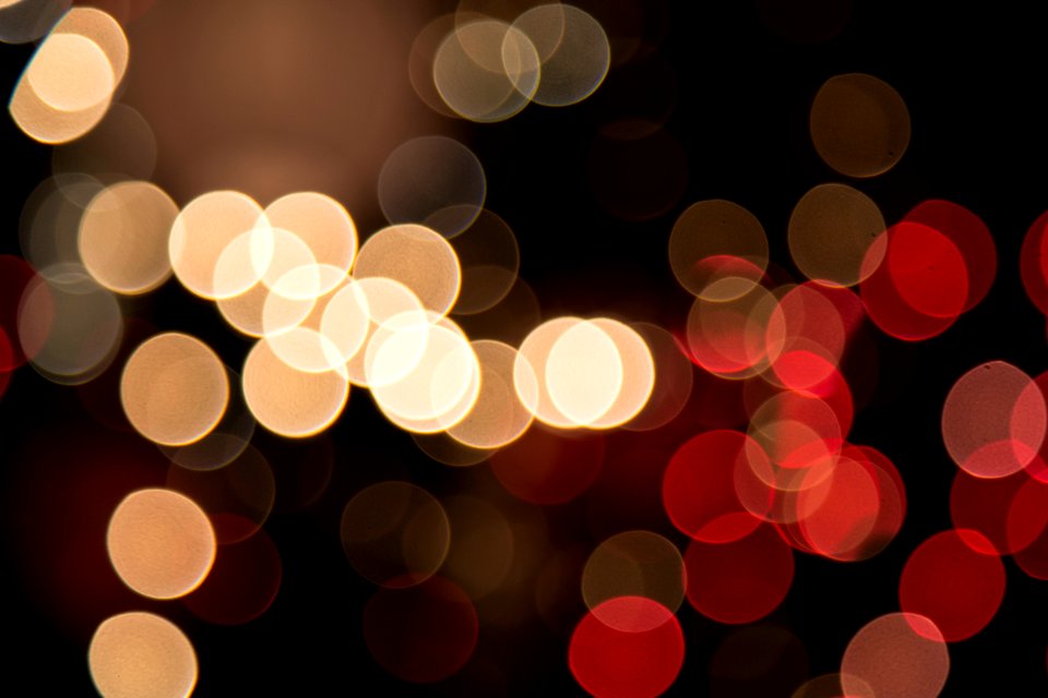 red and yellow bokeh lights