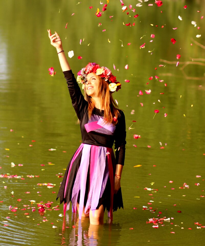 Water petals joy