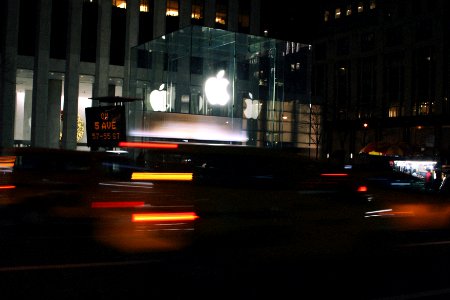 New york, Apple fifth avenue, United states photo