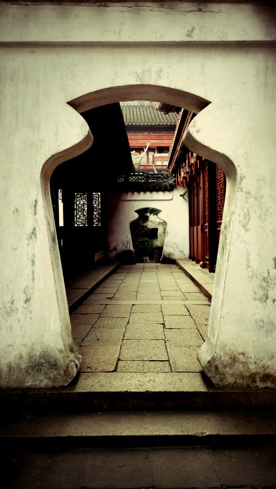 Shanghai, China, Door