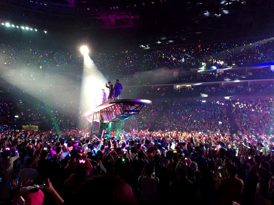 Shanghai tour, Taylor switft, Lights