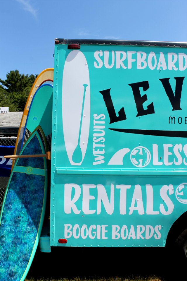 Marshfield, United states, Levitate