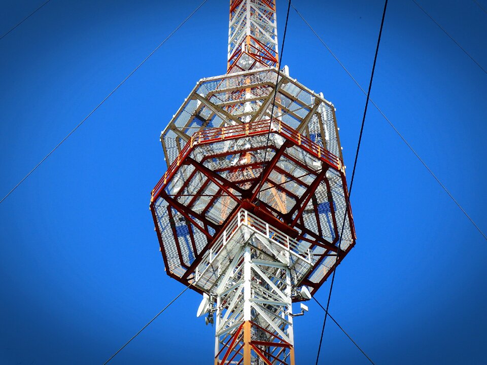 Radio tower sky wireless technology