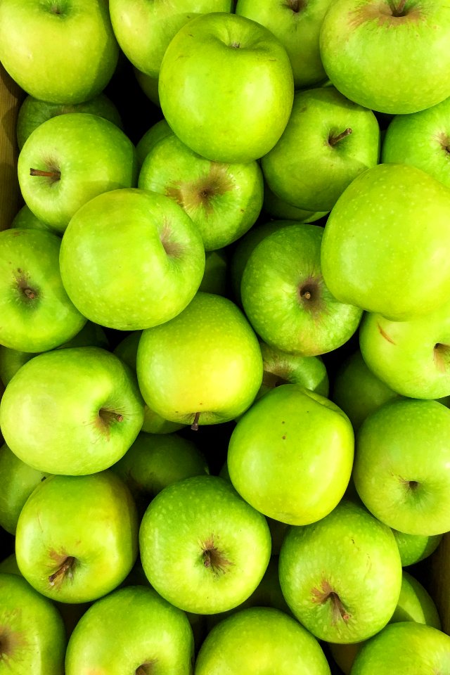 Green apple