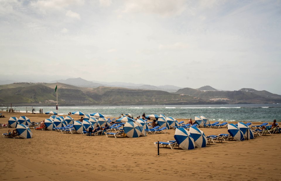 Mountain, Island, Beach