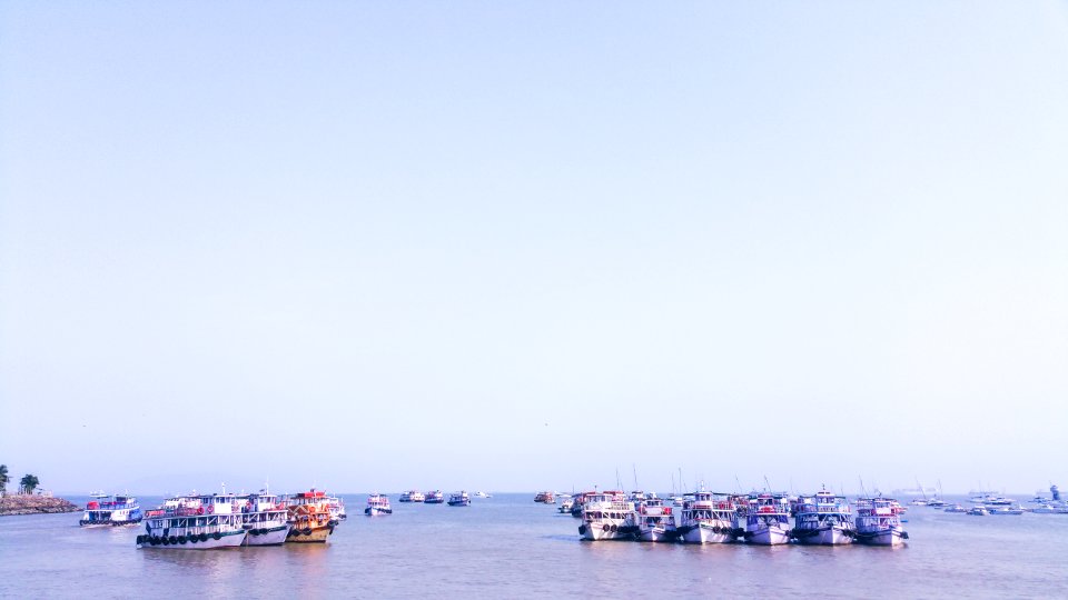 Mumbai, Gateway of india mumbai, India photo