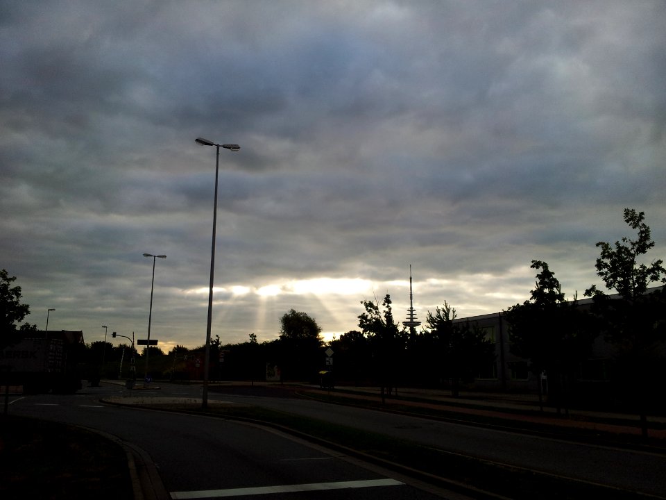Walle, Moody, Light